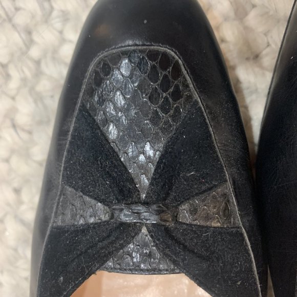 Salvatore Ferragamo Black Heels Size 7.5 - Picture 2 of 3